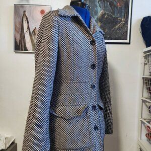 Winter coat with large pockets black and white H&M size M